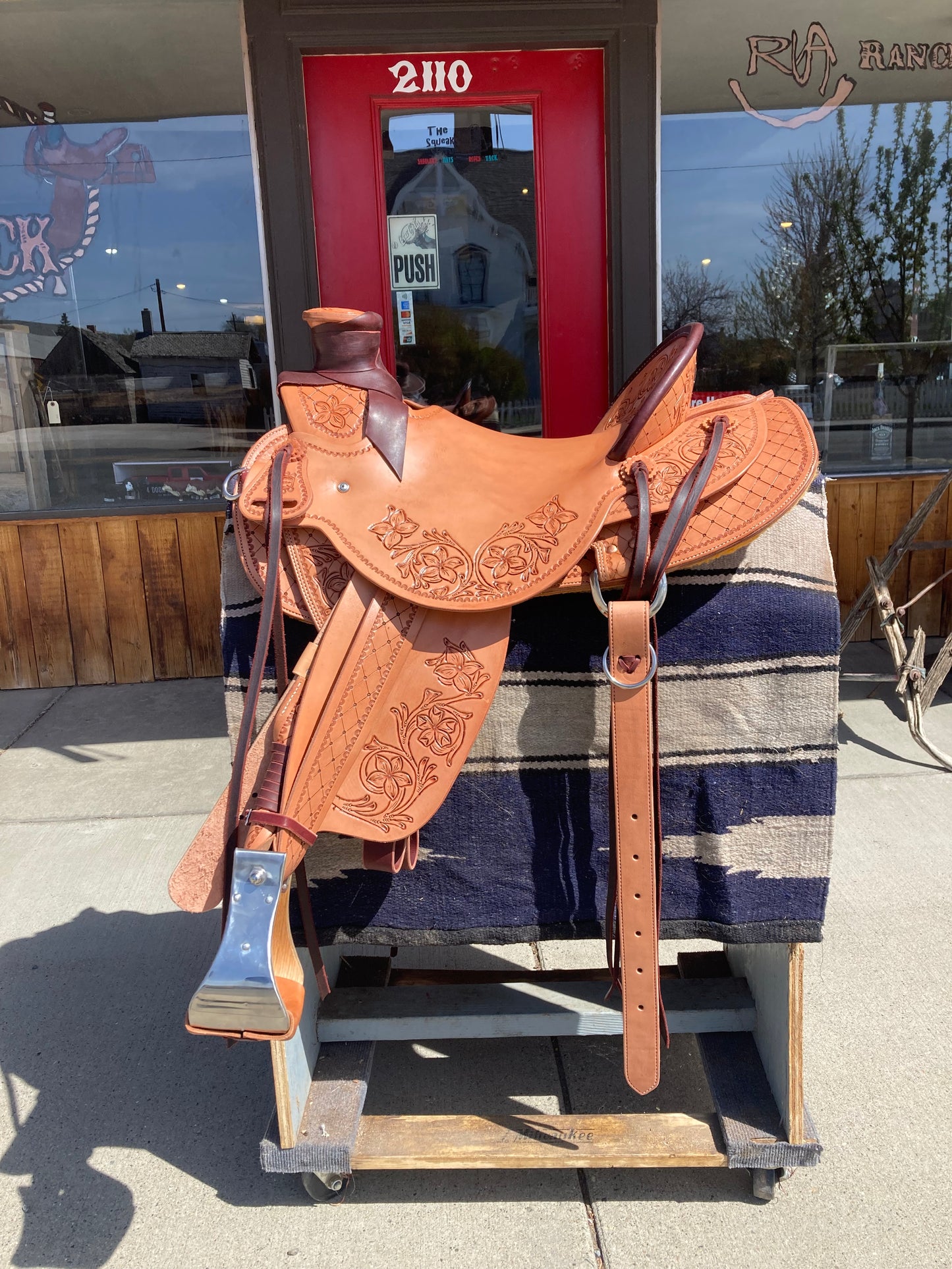 Saddle Custom Order Spot